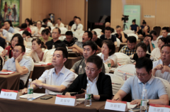 成都普瑞眼科艾碧君院长:白内障手术